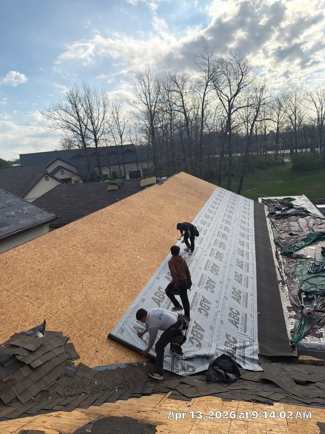 Manufacturer-certified roof installation in Edgewood